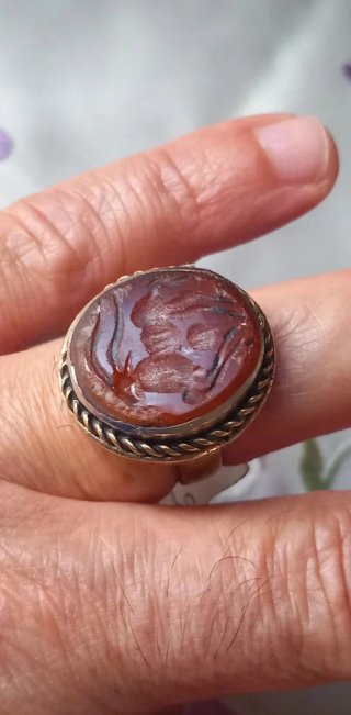 Anello sigillo afghano intagliato
