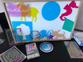 Mesa de luz infantil Montessori