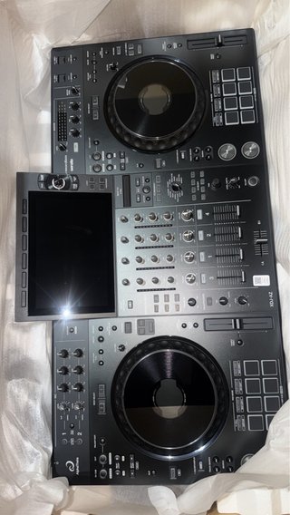 Pioneer DJ XDJ-AZ Alquiler