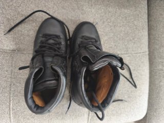 Botas de cuero negras