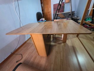 Mesa plegable con 4 sillas