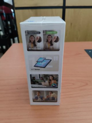 Insta360 Link 2 Webcam 4K AI
