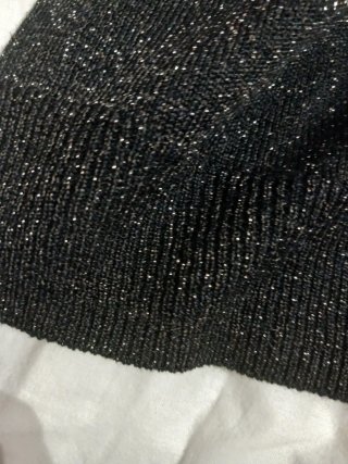 Jersey Mango Negro Dorado Talla L