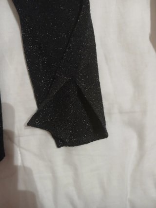 Jersey Mango Negro Dorado Talla L