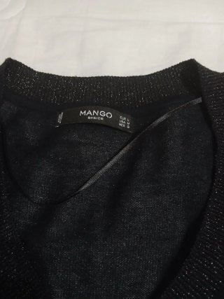Jersey Mango Negro Dorado Talla L