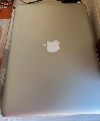 MacBook Pro 1TB Plata