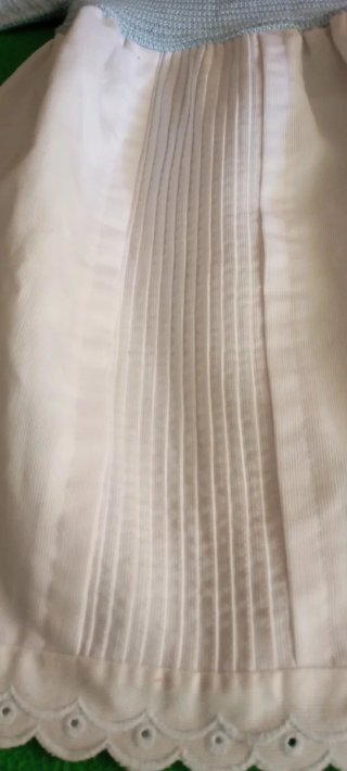 Batón vintage bebé/Reborn puntilla bordada