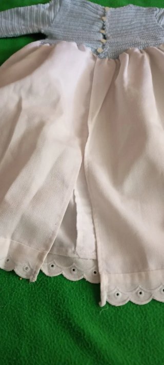 Batón vintage bebé/Reborn puntilla bordada