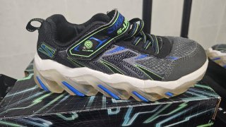 Deportivas Skechers Niña Talla 32