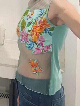 Camiseta Derhy floral transparente