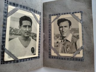 Álbum del Valencia Gráficas Sierra 1946-47