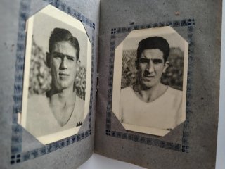 Álbum del Valencia Gráficas Sierra 1946-47