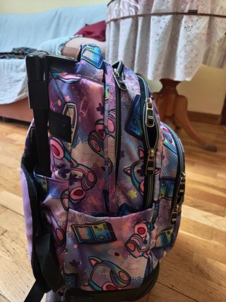 Mochila Totto con ruedas y estampado