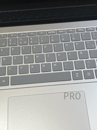 Ordenador Portátil Microsoft Studio 2