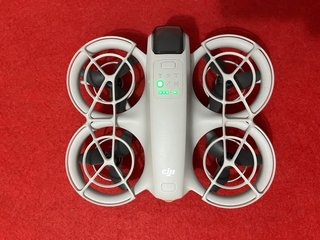 DJI Neo Usado 2 veces Dron Seguimiento automático