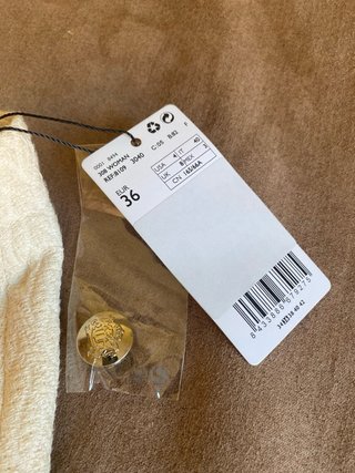 Falda Mango crema forrada talla 36