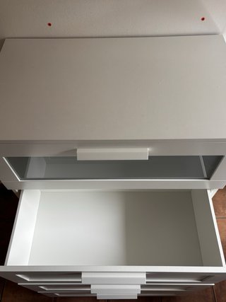 Cómoda blanca