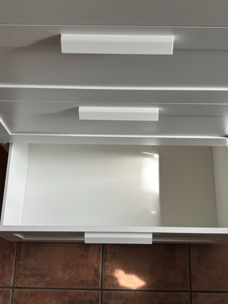 Cómoda blanca