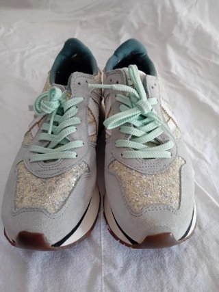 Zapatillas Mujer Munich Grises y Plateadas