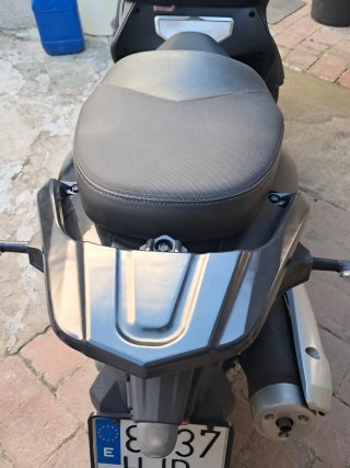 Moto Quadro 350D Negro año 2012