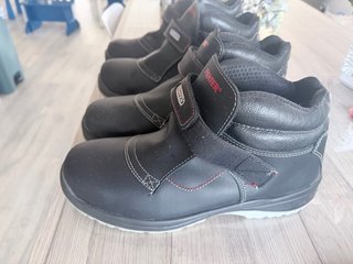 Zapatos de seguridad PANTER negros