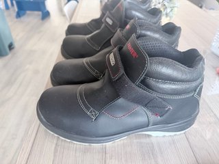 Zapatos de seguridad PANTER negros