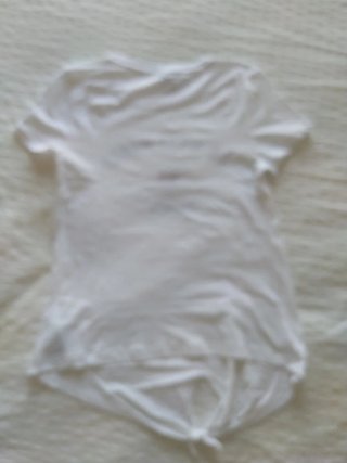 Camiseta Only blanca con corazón