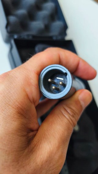 2 Micrófonos Shure Beta 57A