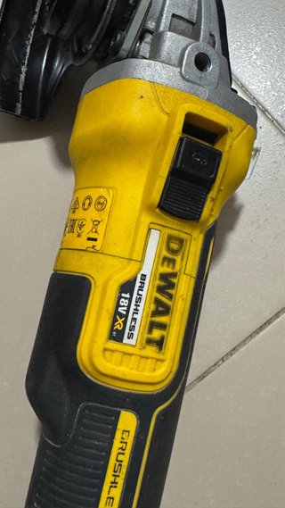 Amoladora Angular Dewalt Inalámbrica