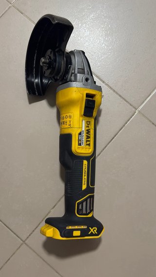 Amoladora Angular Dewalt Inalámbrica