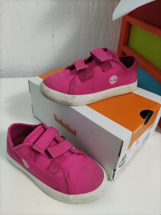 Zapatillas Timberland niña fucsia velcro