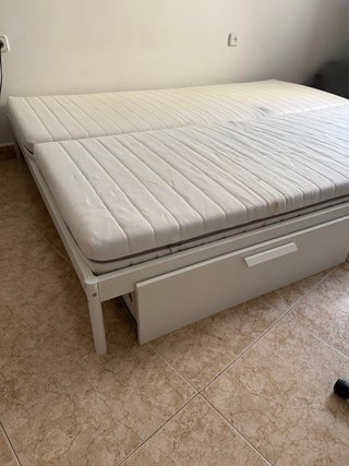 Estructura de cama blanco IKEA