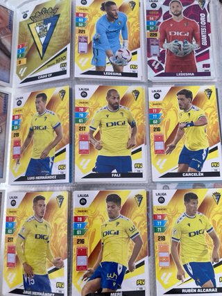 33 Cromos Cádiz CF sin repeticiones