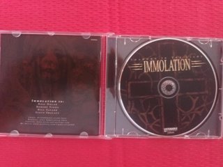CD Immolation Shadows in the Light