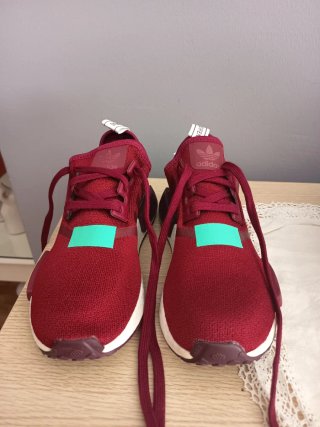 Adidas NMD R1 Rojo y Verde