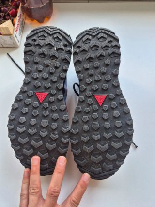 Zapatillas Nike ACG Montaña Negro/Rosa