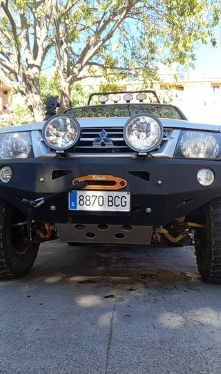 Mitsubishi Montero 2001