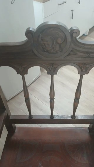 Sillón Antiguo Estilo Renacimiento