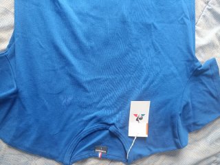 Camiseta Le Coq Sportif azul manga corta nueva a