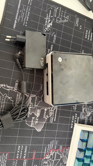 Intel NUC i5 6th Gen 8GB RAM