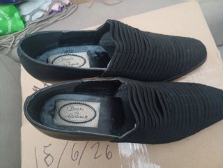 Zapatos Bocato di Cardinale Negros Elastizados
