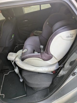 Silla coche Britax Römer