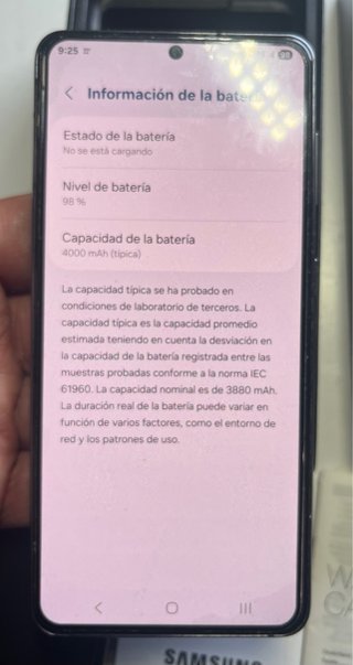 In vendita cellulare Samsung, modello Galaxy S21 5G