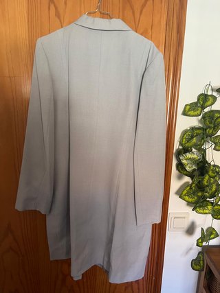 Traje EL NIDO: Vestido manga corta y abrigo