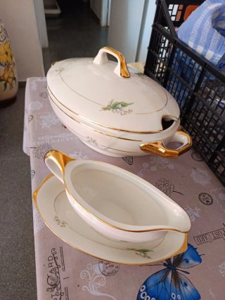 Sopera y salsero regalo por compra