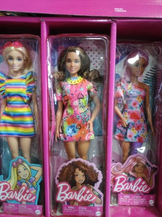 Lotto Barbie Fashionistas × 8 pezzi