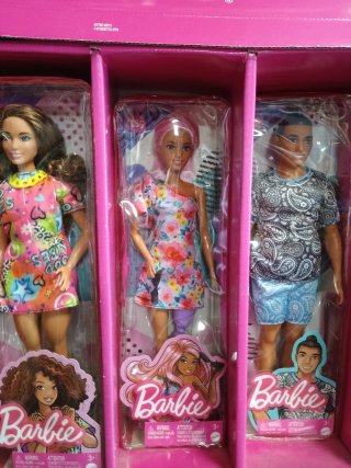 Lotto Barbie Fashionistas × 8 pezzi