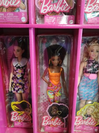 Lotto Barbie Fashionistas × 8 pezzi