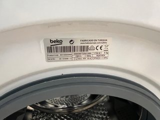 Lavadora Beko, Lavavajillas Whirlpool, Microondas