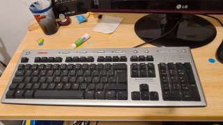 Ordenador LG Negro + Monitor + Teclado